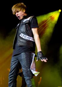 Justin Bieber performing in Philadelphia