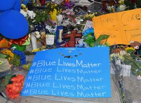 A memorial to Harris County Sheriff's Deputy Darren Goforth